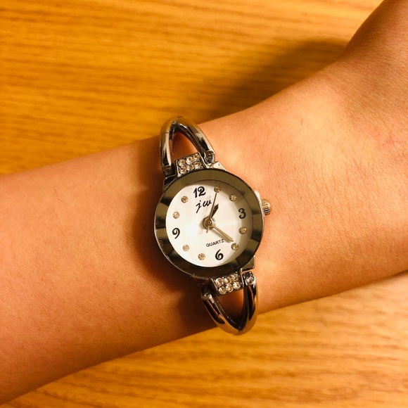 Bracelet watch - Picture 1 of 4